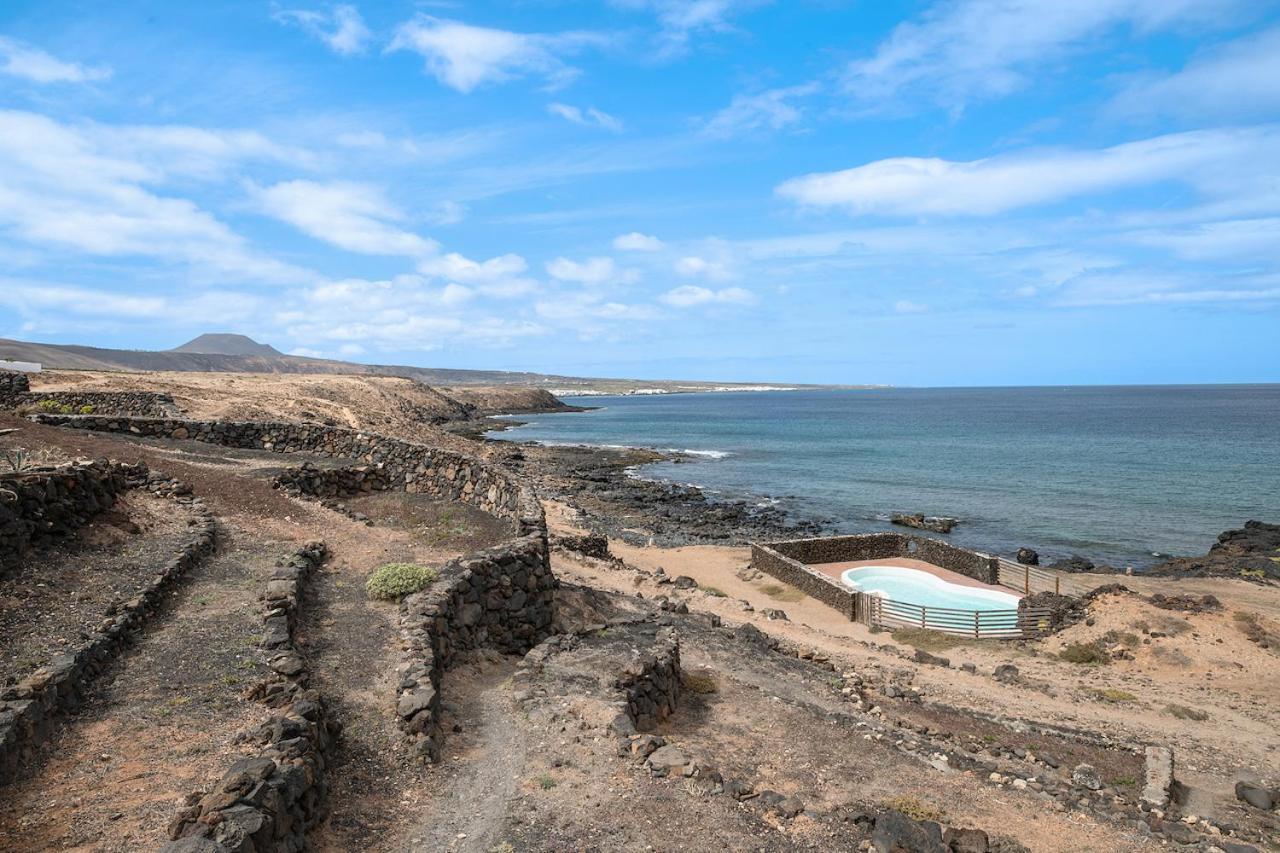Playa Marina Eco Beach And Pool Bungalow Mala View Arrieta  Εξωτερικό φωτογραφία
